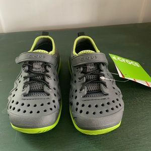 toddler crocs slip on shoes
